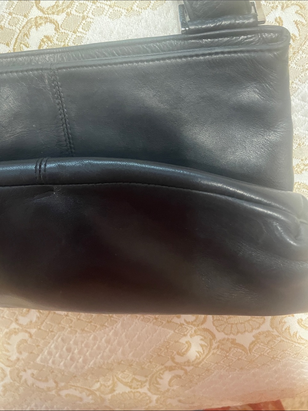 PERLINA Black Leather Shoulder Bag - Picture 8 of 8